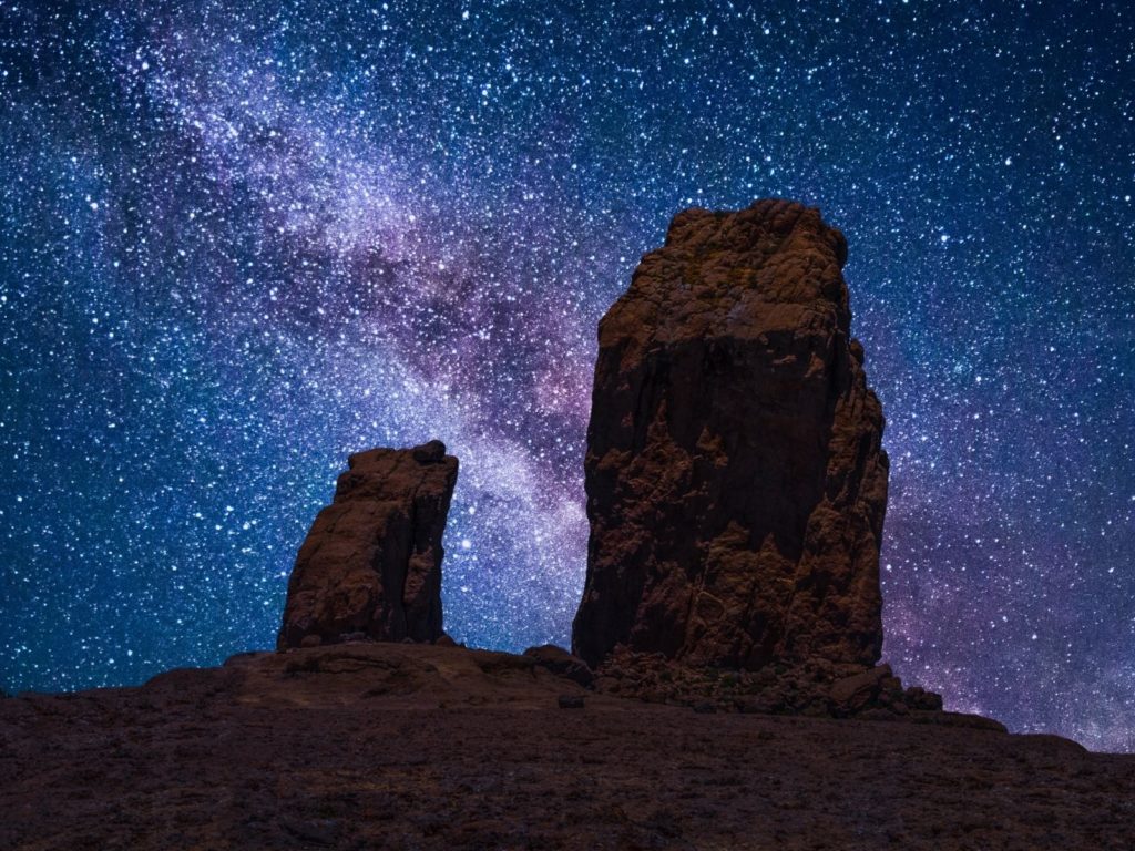 Roque Nublo letní noc