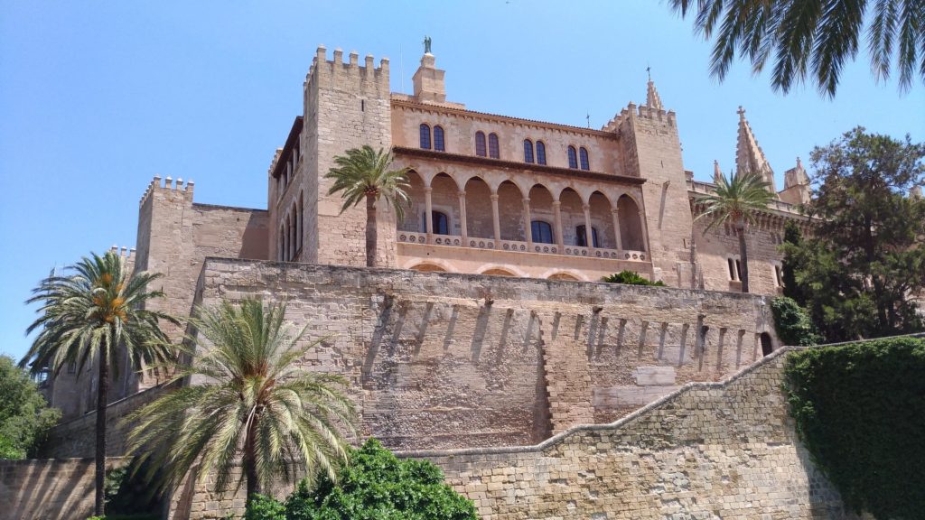 Maurský palác Almudaina